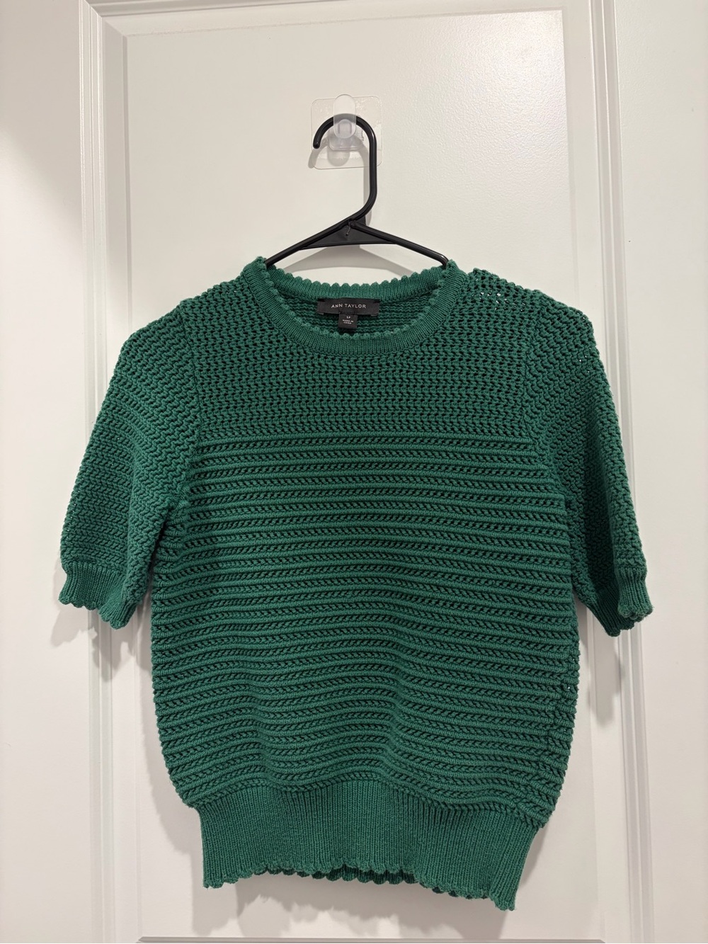 Ann Taylor Emerald Green Short-Sleeve Textured Knit Sweater